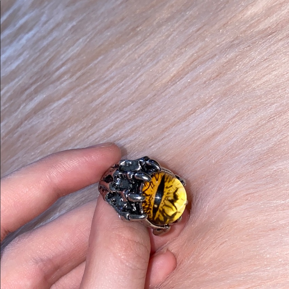 Eye Ring - Picture 4 of 7